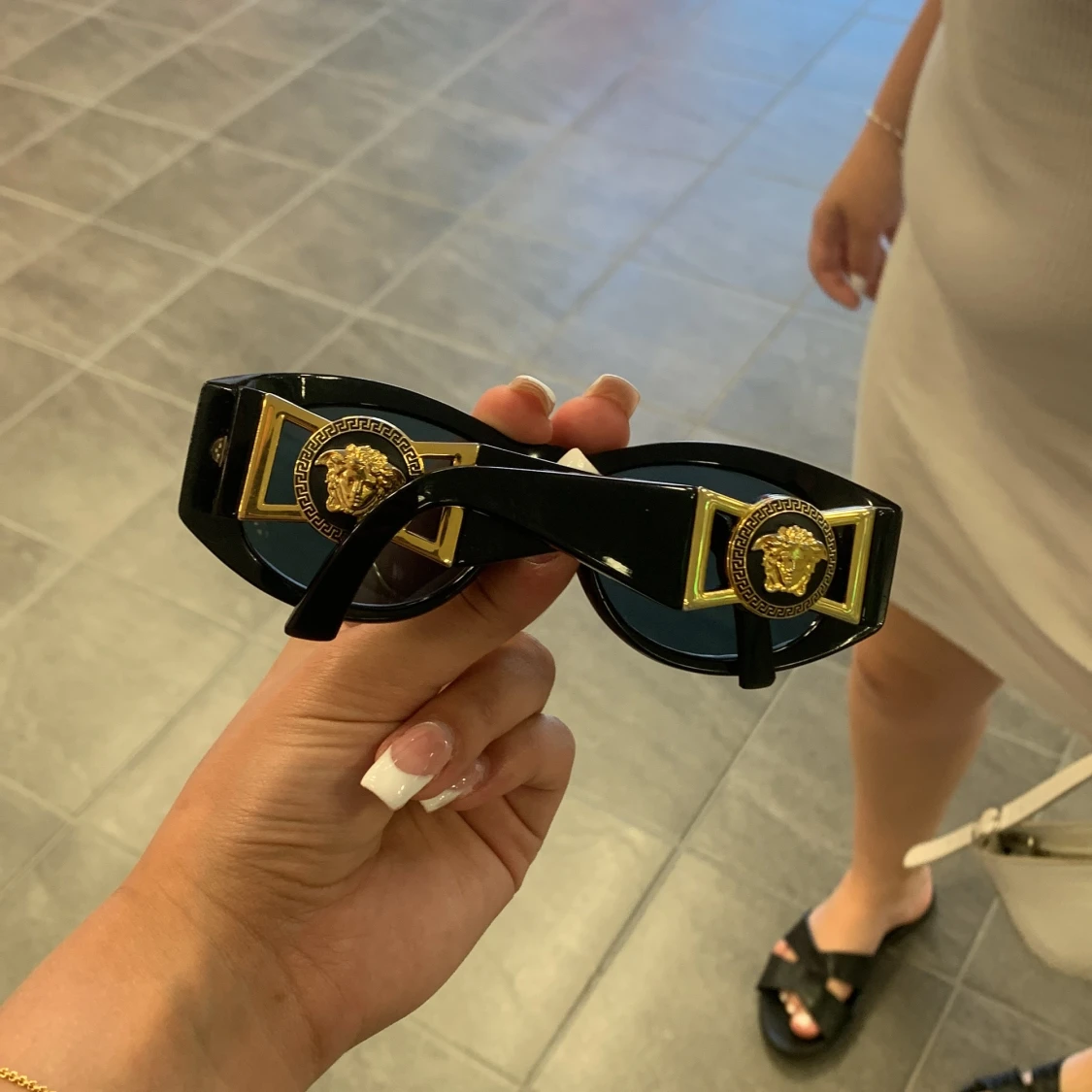 Versace solglasögon  - 91