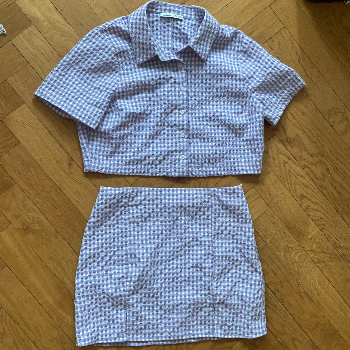 Rutigt set pastell-lila 