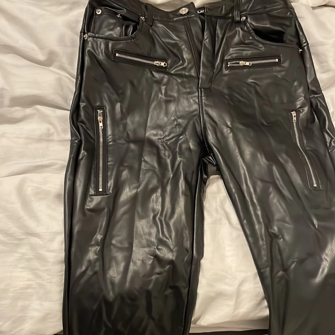 Skinnbyxor/ läderbyxor