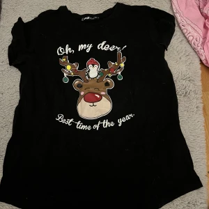 T-shirt - En fin jultröja