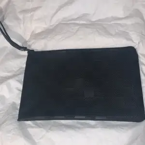 Lv clutch