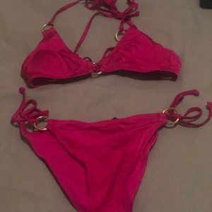 Lila bikini från HM - Superfin knappt använd bikini från HM, stl 34 💗