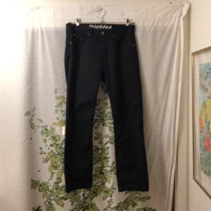 Svarta dickies jeans, regular fit