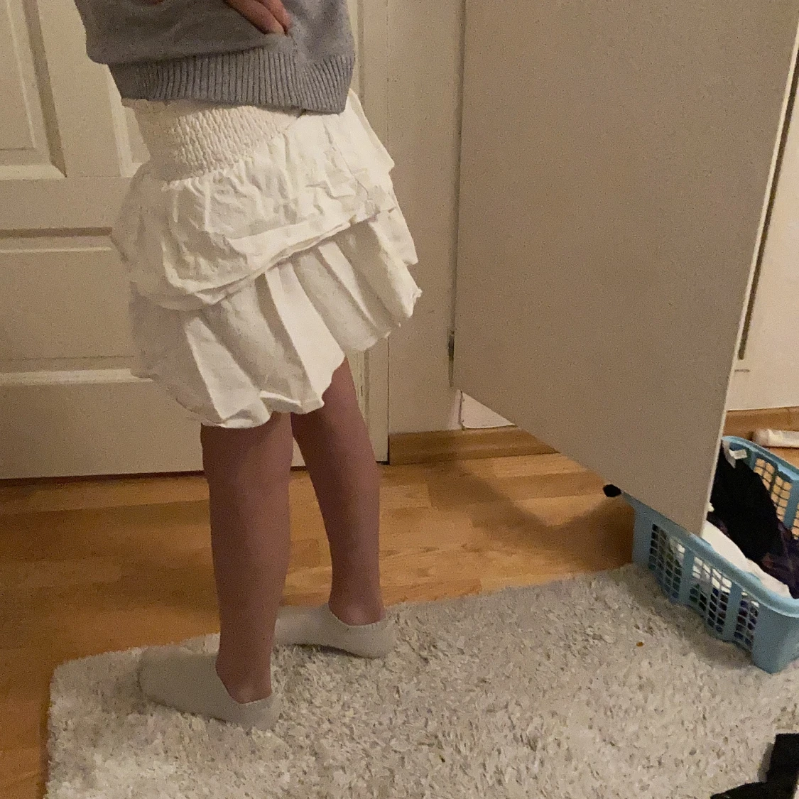  Volang kjol vit  - 91