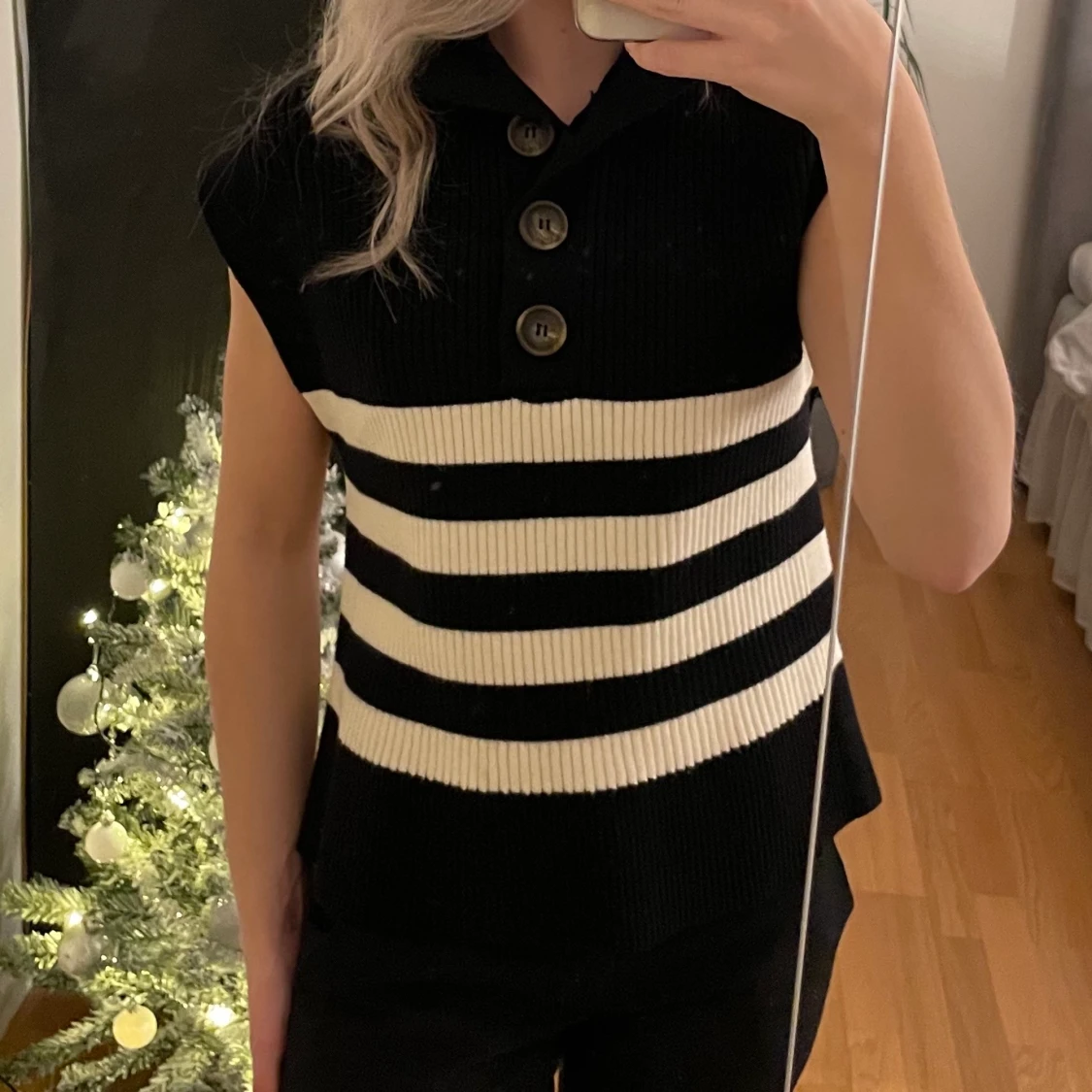 Stickad väst💕 - 90