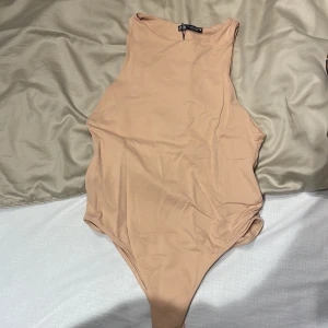Body - Body från zara