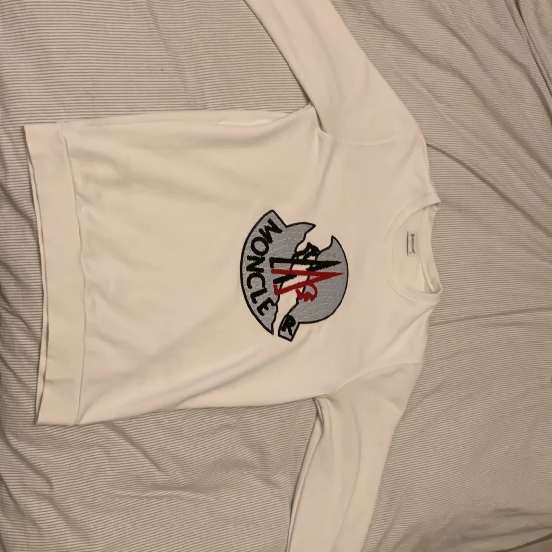 Moncler tröja strl S