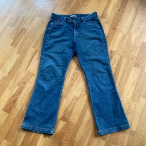 Lee Bootcut jeans - Vintage Lee Bootcut pants Size 33 Skick 9/10 Väldigt fin wash på färgen!  