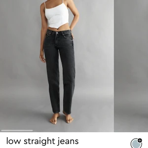 Lågmidjade jeans  - Säljer mina populära jeans från gina. De är lågmidjade och sitter som en smäck. Använda 1 gång då de är försmå för mig. Just nu slutsålda i strl 34