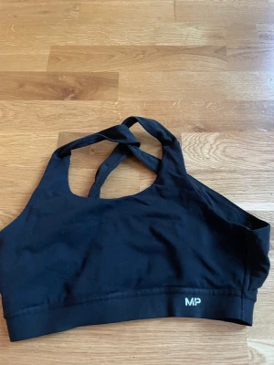 Sport bh! - Säljs pga för liten! Aldrig använd bara testad