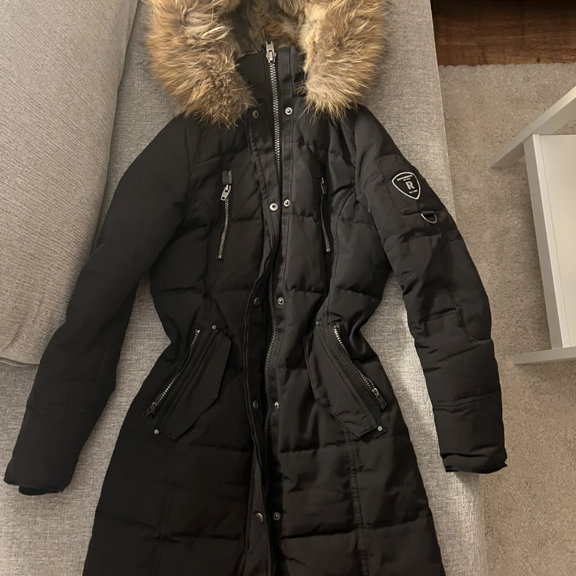 rock and blue jacka - 90