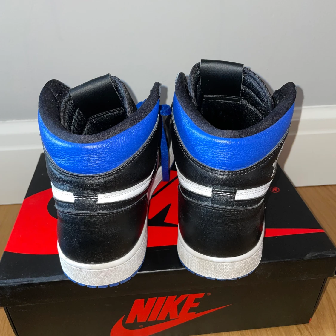 Nike air Jordan royal toe - 90