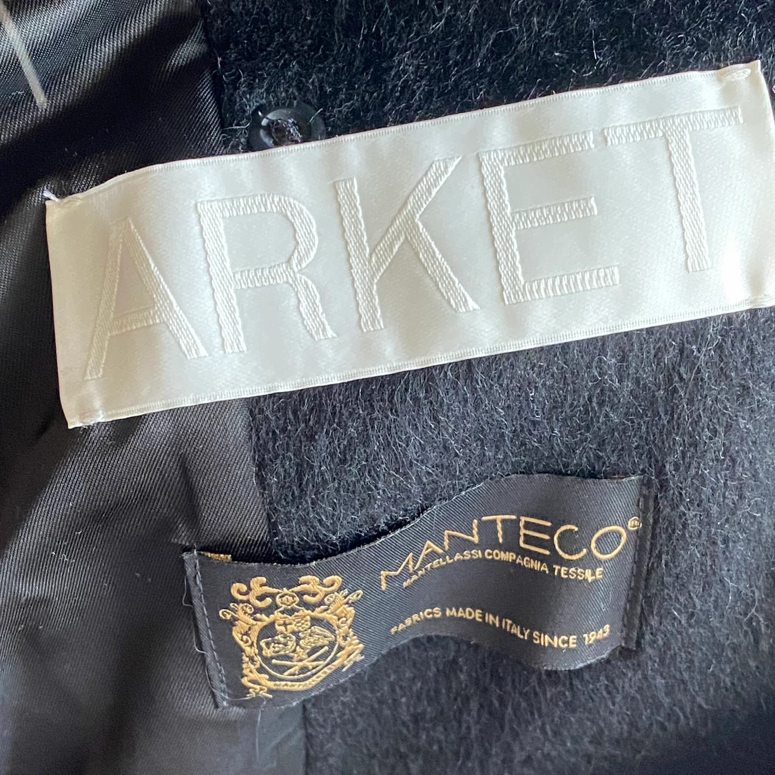 Slutsåld Arket kappa!  - 91