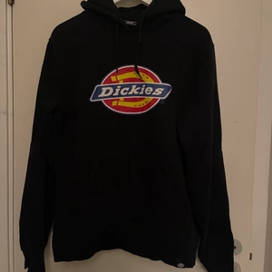 Dickies hoodie - Inte min stil 