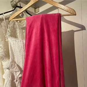 Mysbyxor juicy  - Byxor från juicy💕 barnstorlek us 14💕 dessa har inga fickor alls, använt skick 