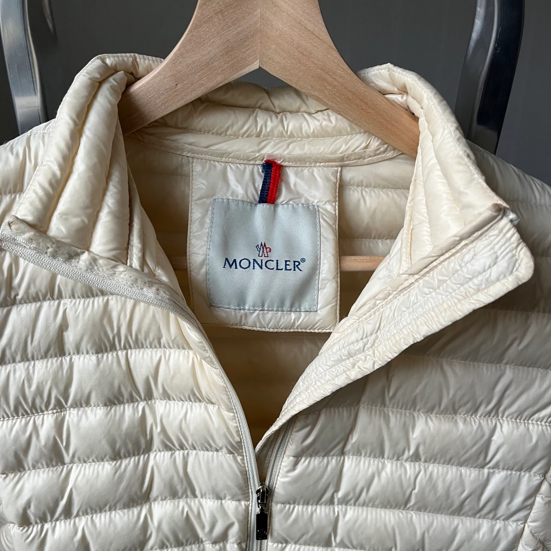 Moncler jacka - 90