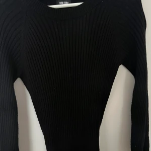 Tygklänning - Sjukt snygg klänning, med knyte.  