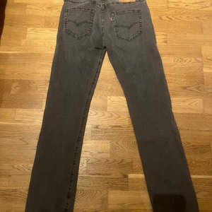 Levis 501 -  Levis 501. W 31 L 34 Inga skador, lagningar eller fläckar.  