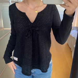 Blus  - Kommer tyvärr inte till användning! Skriv om du har frågor😋