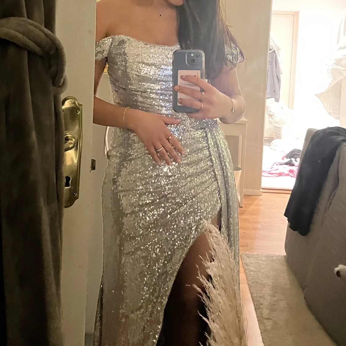 Silvrig balklänning  - 90