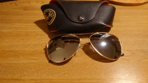 Ray-ban  - Som på bilderna 