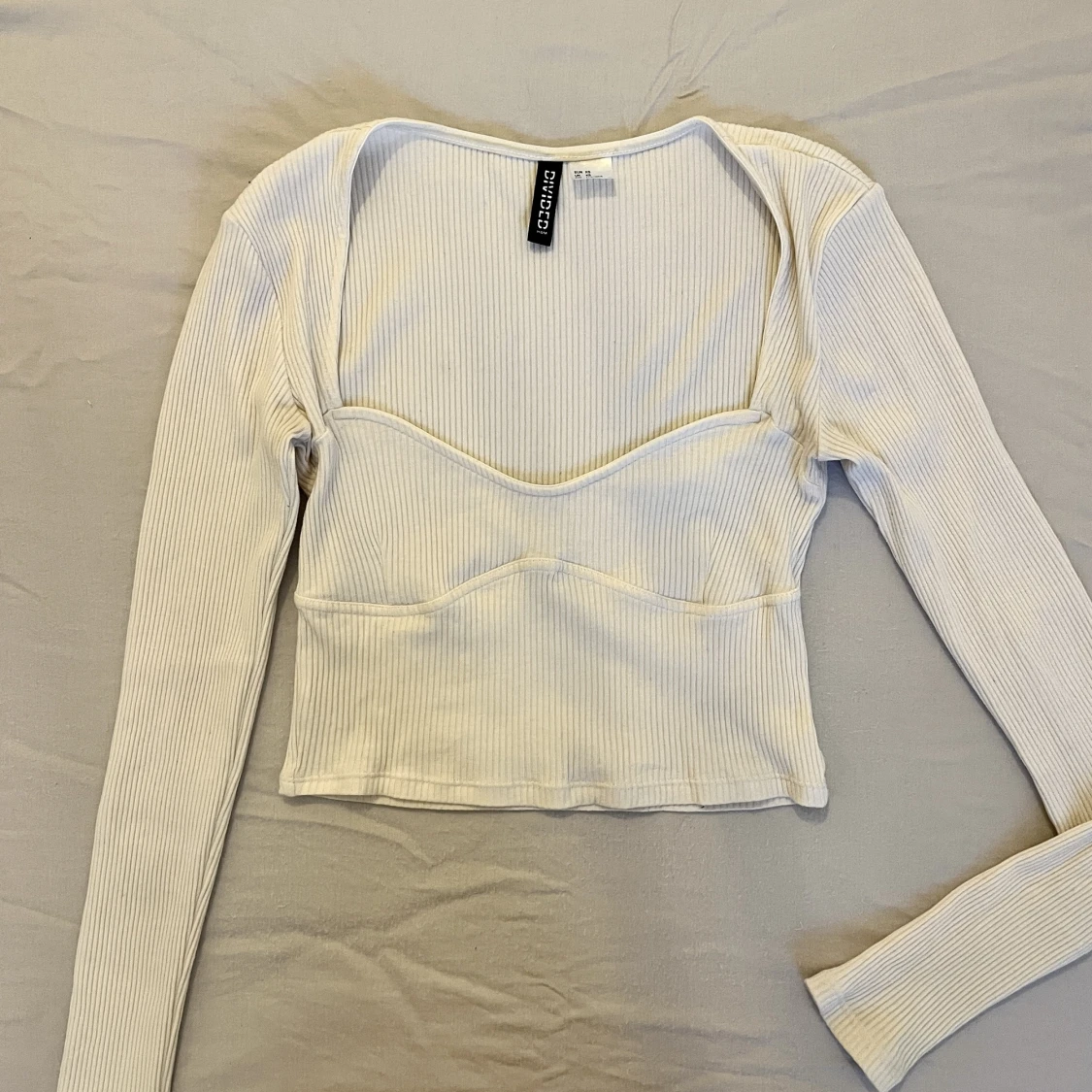 Vit ribbad topp / tröja