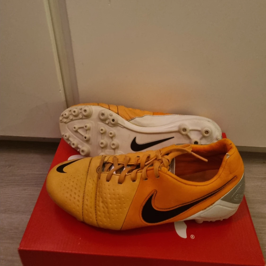 Fotbollsskor - 91