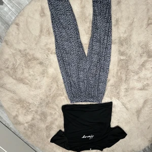 Pyjamas sätt  - Pyjamas sätt, mjukt tunt material, väldigt sköna, använd 1 gång efter som de va för små 