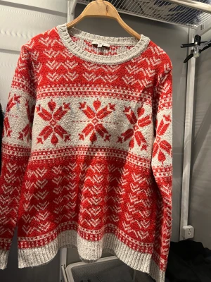 Knit wear - It is goood condition and lovely sweater . M/L size