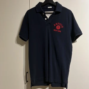 Abercrombie & fitch pike  - Piké tröja i storlek XXL som passar L 
