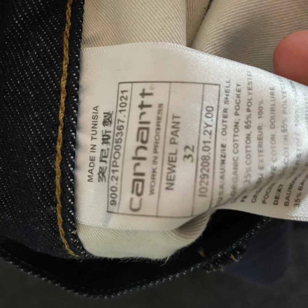Använda en gång köpt i butik helt nya säljer pågrund av att dem är för korta för mig.. Jeans & Byxor.
