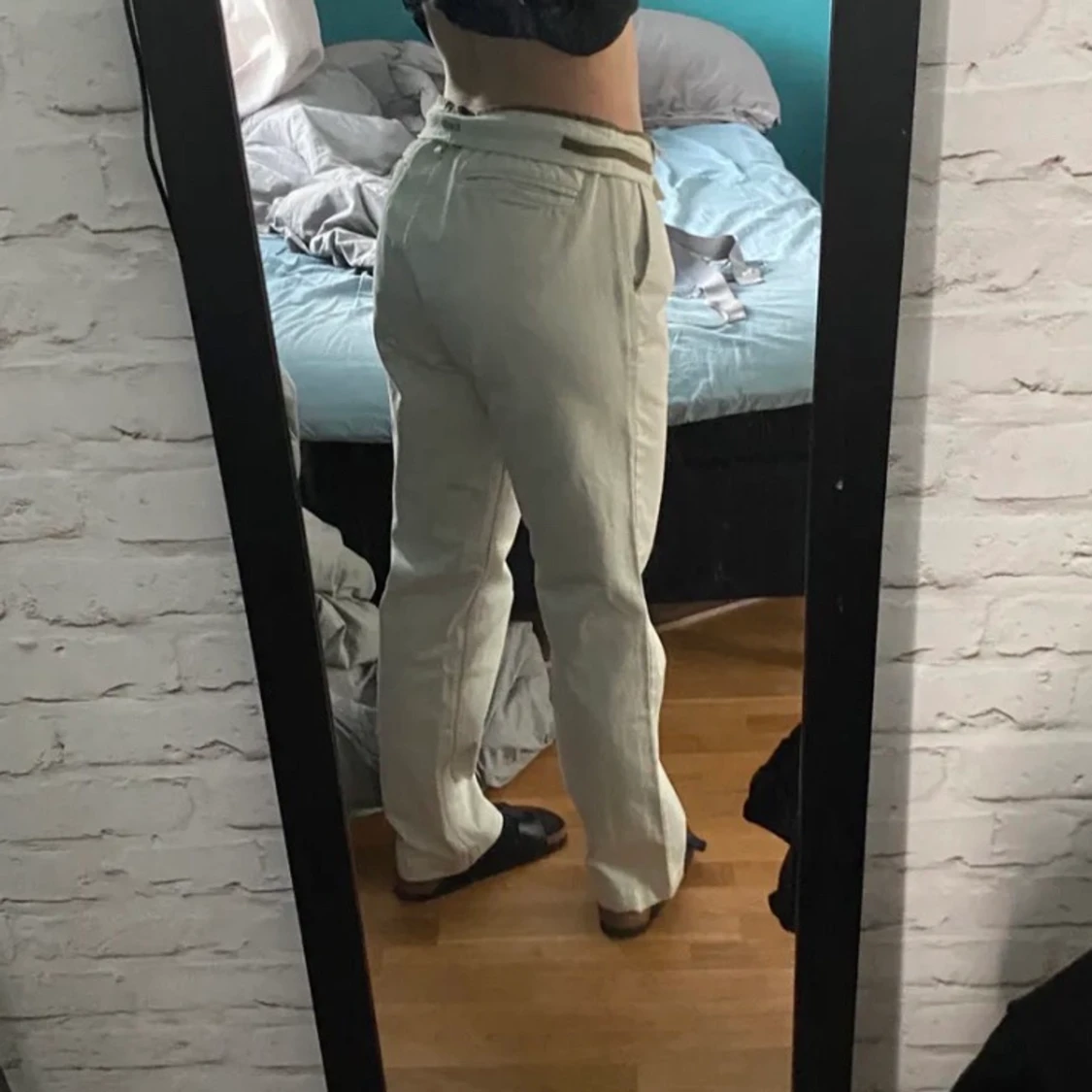 snygga 2000-tal byxor  - 90