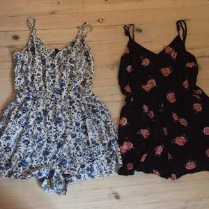 Två blommiga jumpsuits i samma storlek, inga defekter Köp båda för 50kr Köp en för 30kr