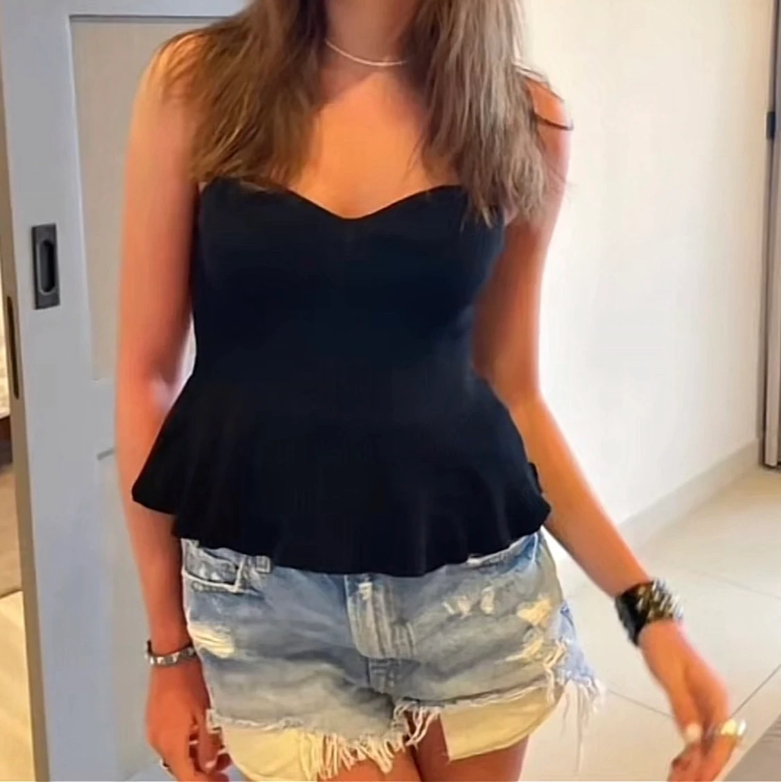 Jeansshorts zara, helt slutsålda 