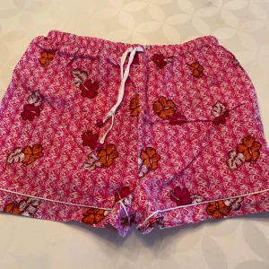 Short - Pyjamas/short i strl S/M