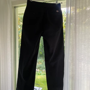 Dickies 874 - Ett par Dickies 874 workpant, använda men i bra skick!  Du står för frakten!