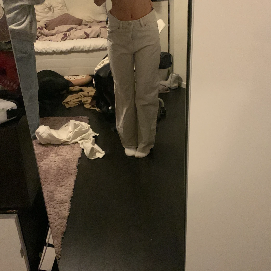 H&M vit beiga jeans | storlek : 36