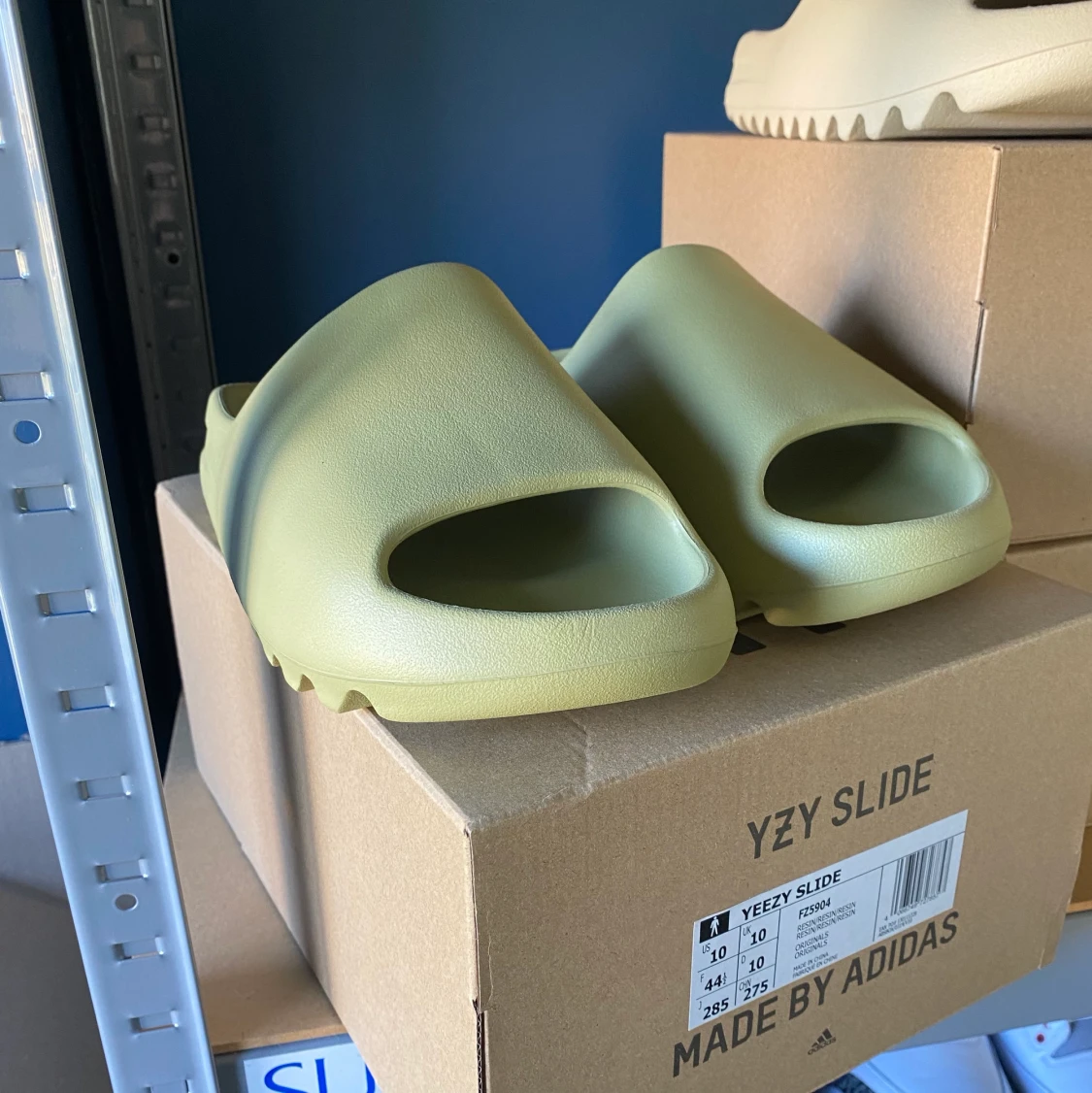 Yeezy Slide Resin - 90