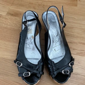 Klackar  - Super fina klackar från 2000 talet❤️