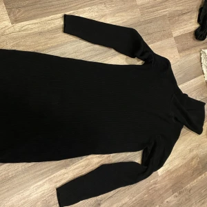 Polo klänning  - Skriv för fler frågor och bilder 