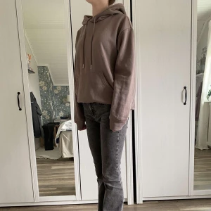 Ljusbrun fin huddie❤️ - Jättefin ljusbrun huddie. Nykick, använts 5-8ggr