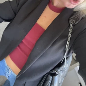 Zara topp - Topp från zara! Använd endast en gång så i nyskick! 