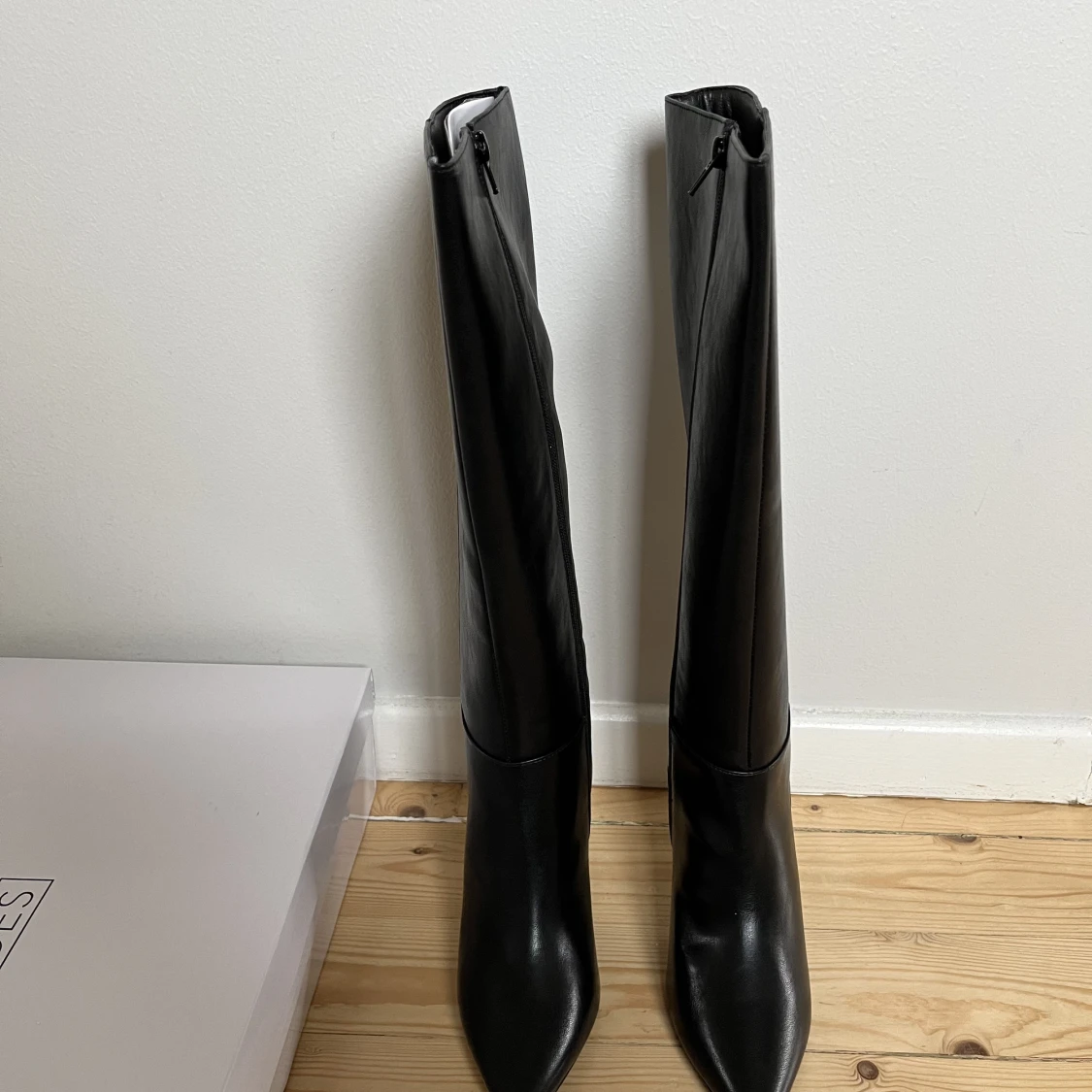 Stövlar från Nelly - 90