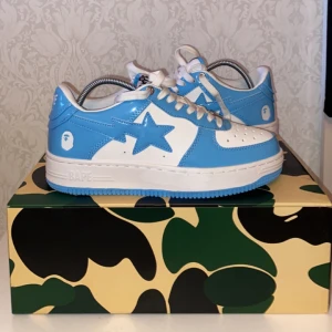 Bapesta  - Helt nya bapesta säljer billigt för att den var för stora för mig. Jag står för frakten och jag bjuder på creese skydd 🙂. De är r4ps