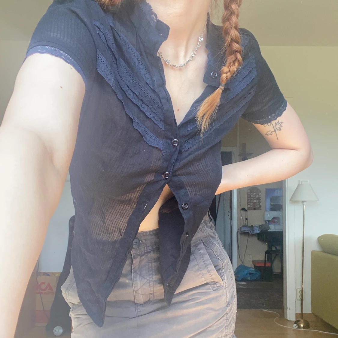 Svart kortärmad blus  - 90