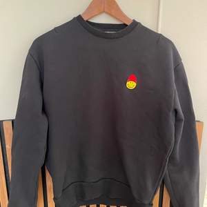 Ami Paris Smiley Sweater S Size S Good condition Sold out