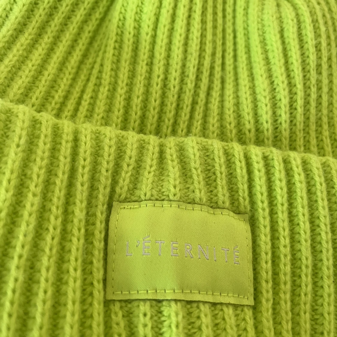 Neongrön mössa  - 90