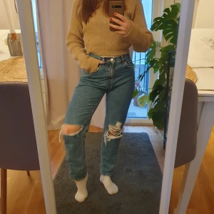 Jeans - Snygga och sköna jeans! Knappt använda, nyskick 💙 