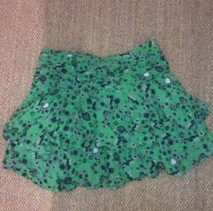 Sommar kjol - Superfin! Storlek medium/small ca.