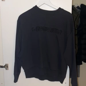 Carin wester sweatshirt - Använd men fint skick!